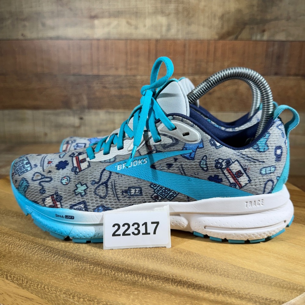 *Brooks Trace 4 Running Shoes Womens 7.5 Grey Teal Medical Nurse Print Sneakers